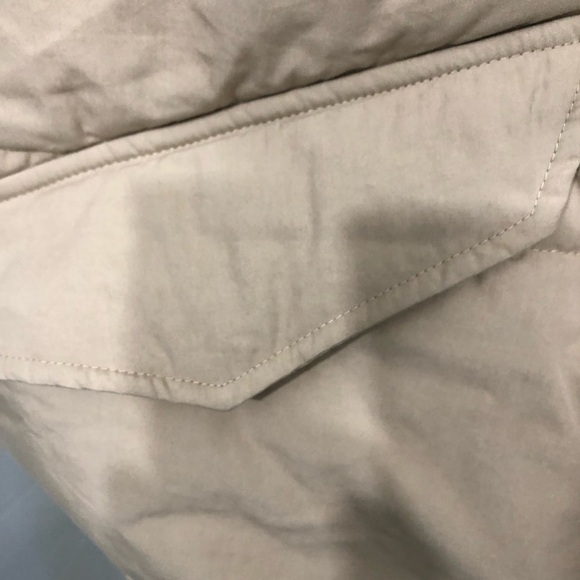 UCLA X H&M tan crop puffer vest size L Unisex - Picture 4 of 7